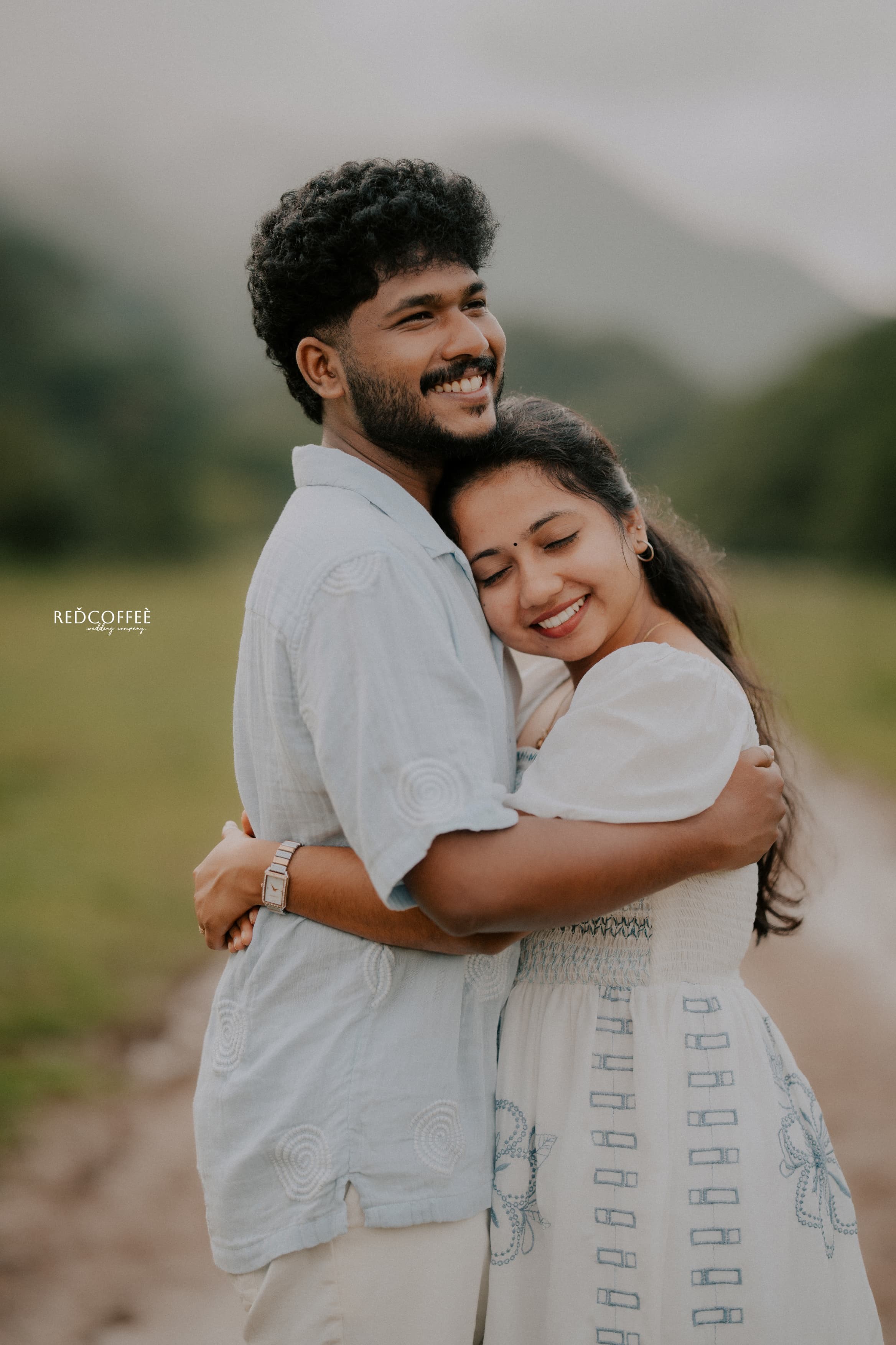 Nanthu and Arya forehead to forehead